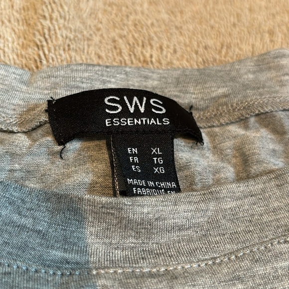 Super soft t shirt - Picture 2 of 3